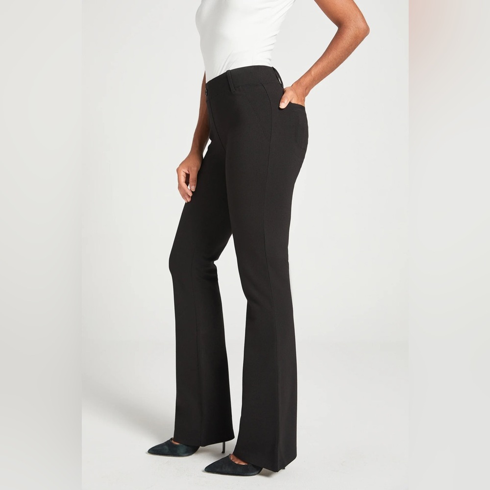 Betabrand Two-Pocket Dress Pant Yoga Pant Bootcut in Black